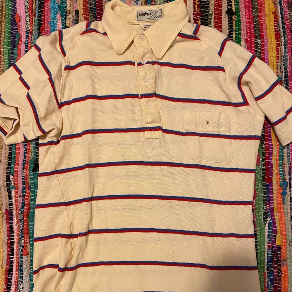 Hi there! I’m selling vintage and hippie clothes for autism awareness!